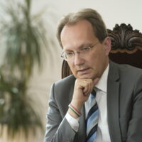 hoppal_mti