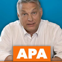 cropped-apa-csak-egy-van.jpg