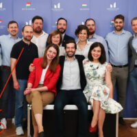 zokni szandal Momentum elnökség