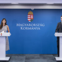 GULYÁS Gergely; SZENTKIRÁLYI Alexandra