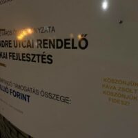 Köszi4