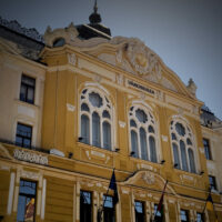 cropped-Városháza-vig-3.jpg