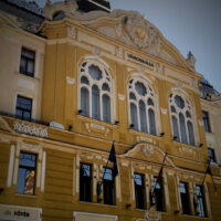 cropped-Városháza-vig-4.jpg