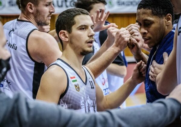Huszonöt milliót osztott szét a város sportra, de minek? Nem mindenki örült neki!