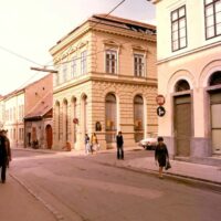 sarokház2