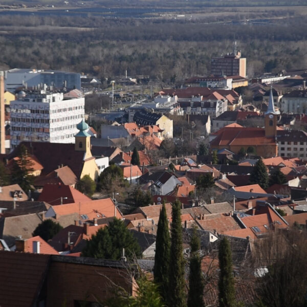 Napos-felhős, szép őszi idő várható
