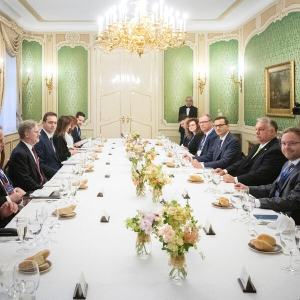 Ex-SZDSZ-est igazolt európai uniós ügyekért felelős miniszternek Orbán Viktor