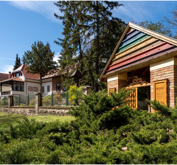 Hike and explore Pécs’ 100-Year-Old Arboretum!