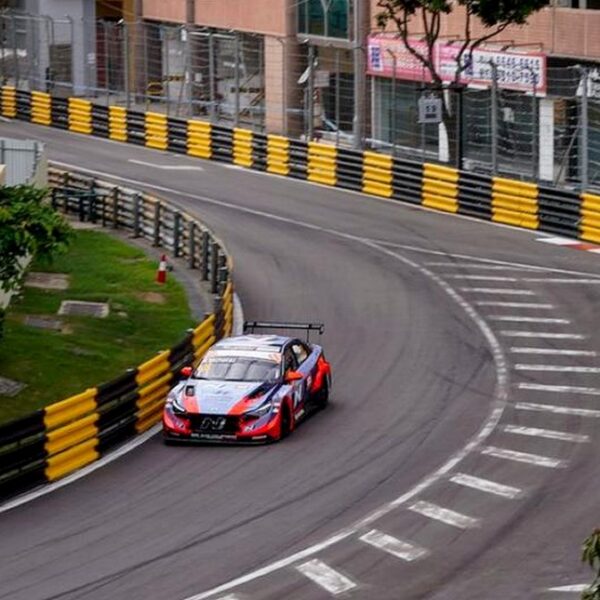 Szép baranyai siker: ismét Michelisz Norbi a világ legjobb túraautósa!