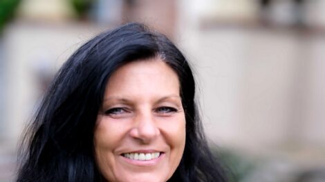 Fekete Hajnalka bábkészítő érdemelte ki a Bóbita társulatának elismerését