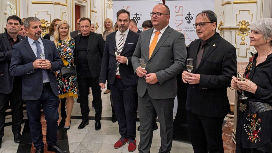 új_pezsgő_színház_1200