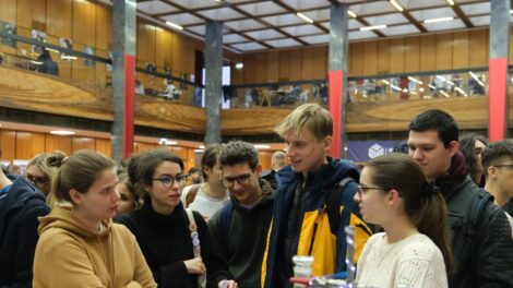 Biotechnológia, szövetvizsgálat és a jövő kihívásai – nagy szabású nyílt napot tart a pécsi orvos- és gyógyszerészkar