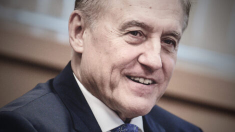 Egymásnak esett Cziráki Attila szívgyógyász és a pécsi önkormányzati lap főszerkesztője