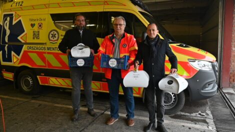 Vigyáznak ránk! Baranyában 150 egészségügyi dolgozó tölti a szentestét szolgálatban