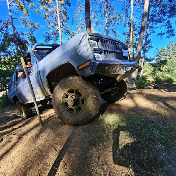 EZ KEDVES! A hóhelyzetben egy orfűi vendégház és az off-roadosok is segítséget ajánlottak a bajbajutottaknak