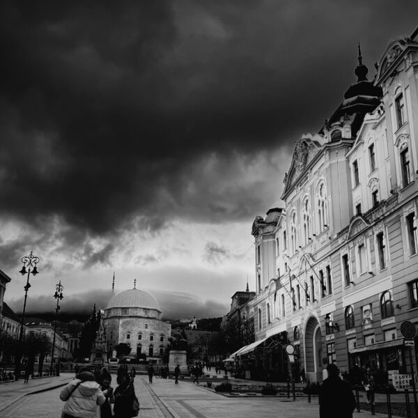 Csődbe taszítja Pécset a Fidesz-kormány a polgármester szerint