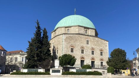 Így néz ki Pécs szíve a tavaszi nyüzsgés kezdetén