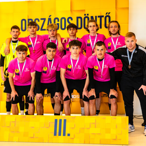 Diákolimpiai sikerek: pécsi bronz-, bicsérdi arany- és ezüstérem!