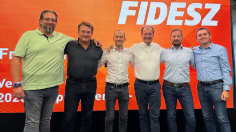 Nekifutnak a pécsi Fidesz megújításának jövő hétfőn
