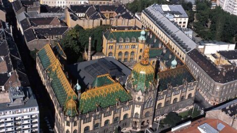 A Zsolnay-gyár mentheti meg a budapesti Iparművészeti Múzeumot
