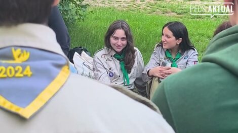 Pécsen is meggyújtották az összetertozás tüzeit