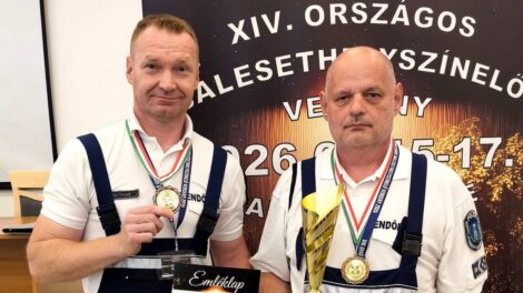 Helyszínelő verseny után mentett életet két baranyai rendőr