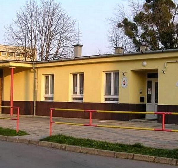 Beázik egy pécsi óvoda, egyelőre nincs pénz a felújításra